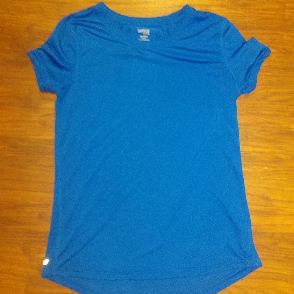 Danskin t shirt